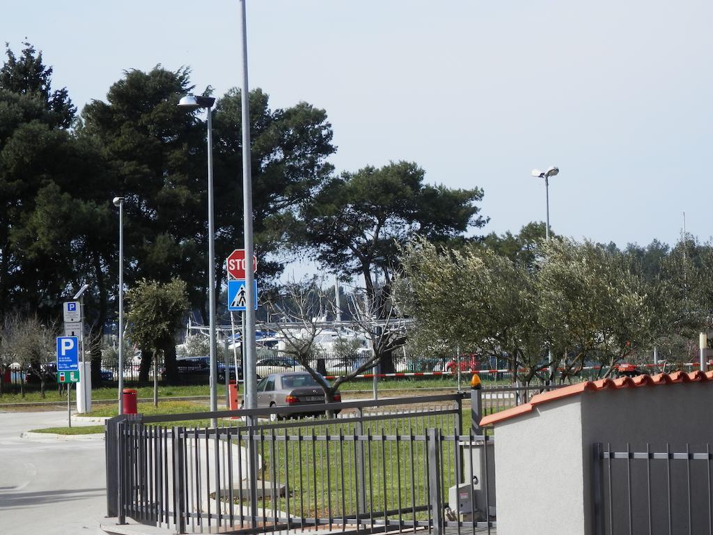 Apartments Nautica II Novigrad Istria Cameră foto
